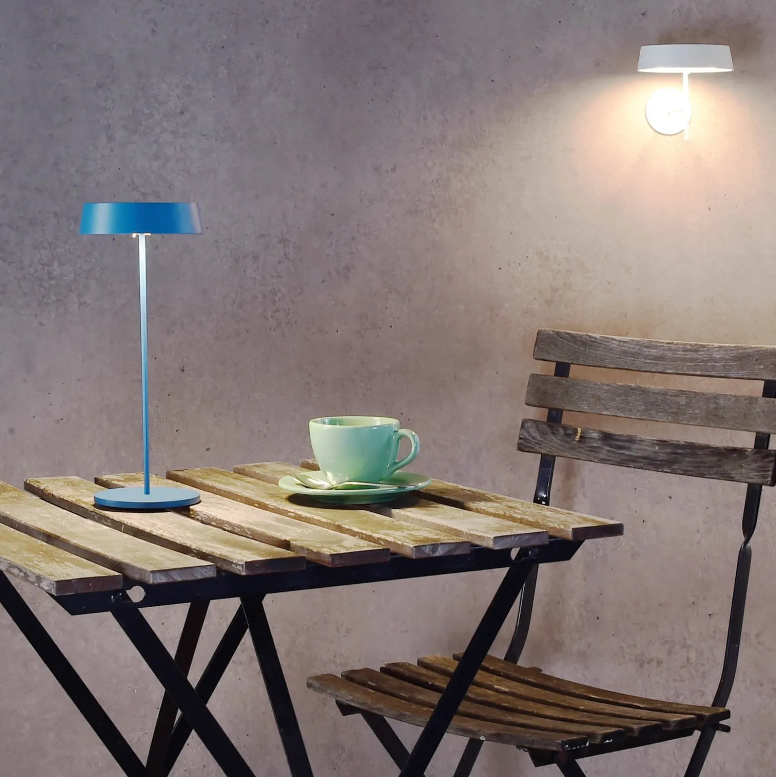 LED-Tischleuchte Miram mit Akku, dimmbar, blau