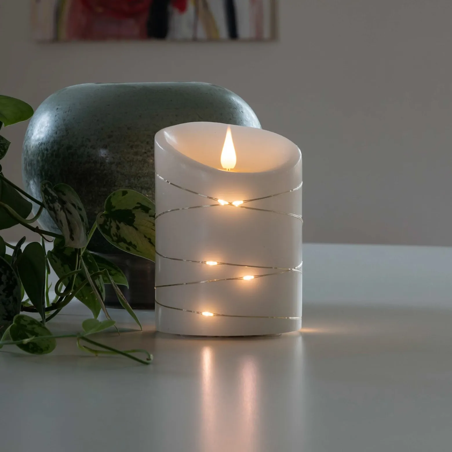 LED-Wachskerze weiß Lichtfarbe Warmweiß 14 cm