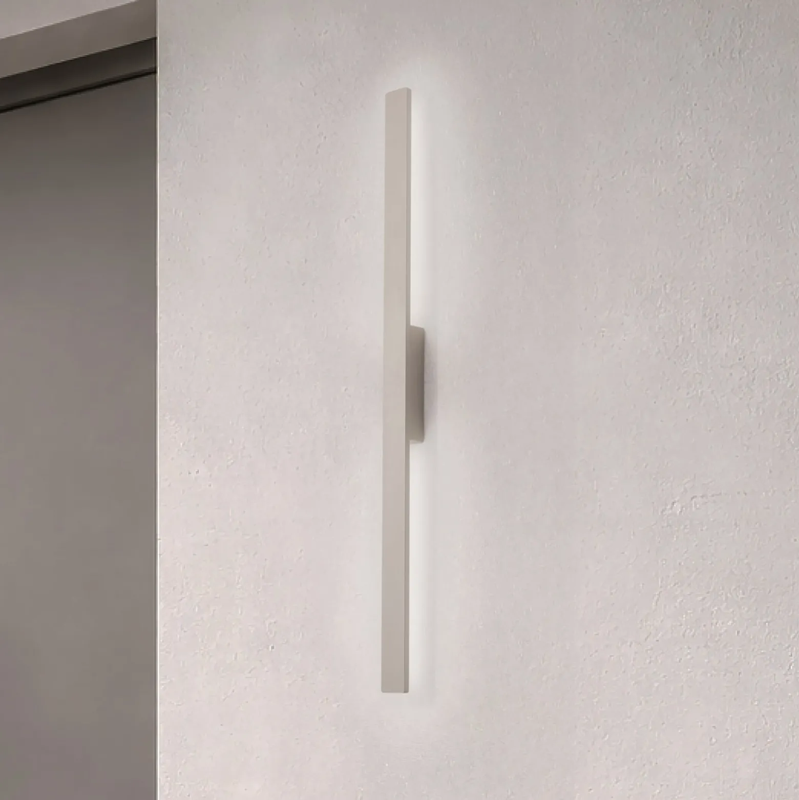 LED-Wandleuchte Demi M, sand, Aluminium, Höhe 100 cm, IP54