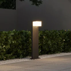 LED-Wegeleuchte Nestos mit Bewegungssensor, IP54