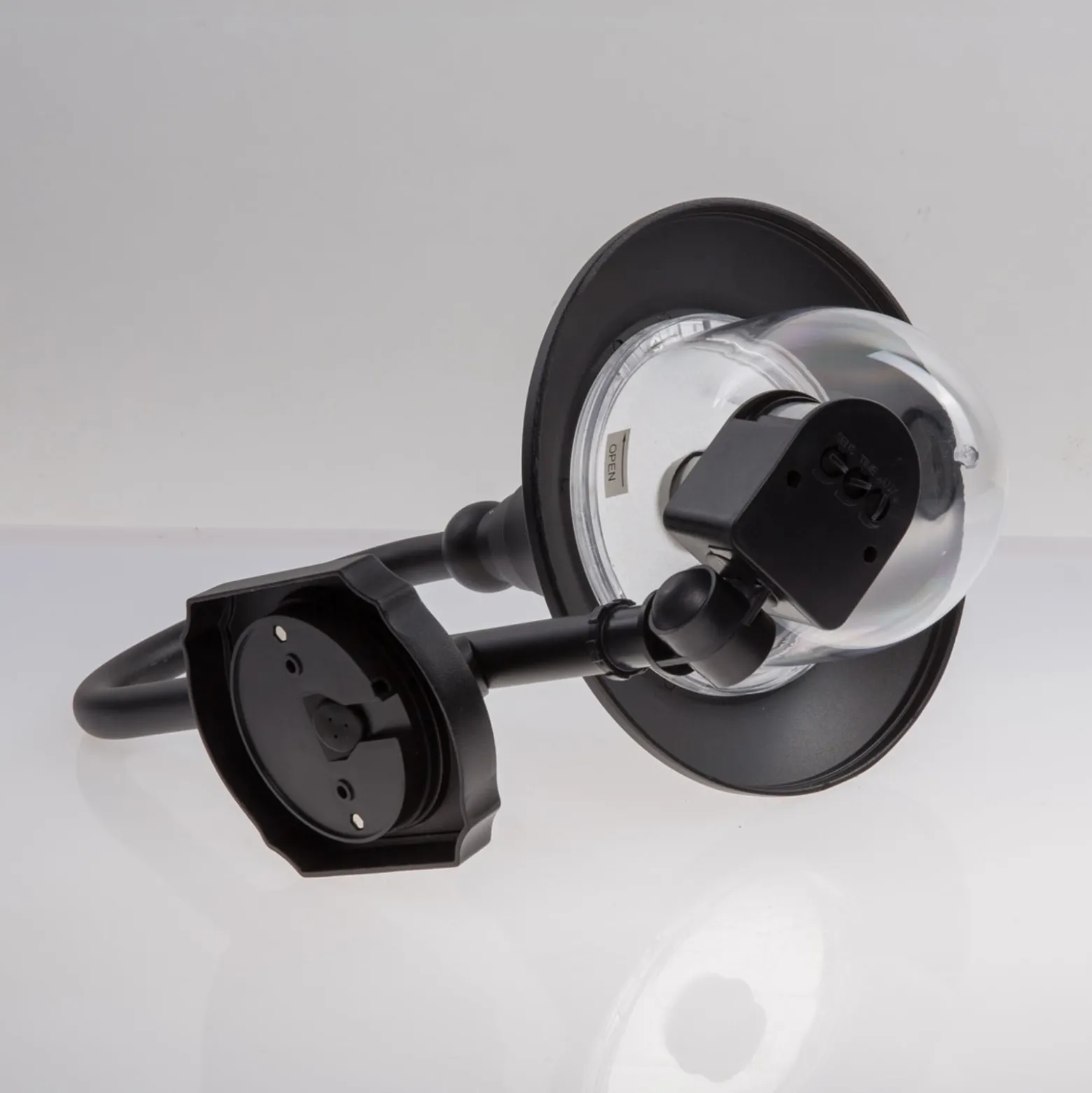 Lindby Außenwandleuchte Daphne, schwarz, Sensor, Metall, E27