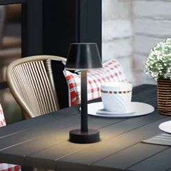 Lindby LED-Akkuleuchte Gaja, schwarz, USB, IP44, RGBW, dim.