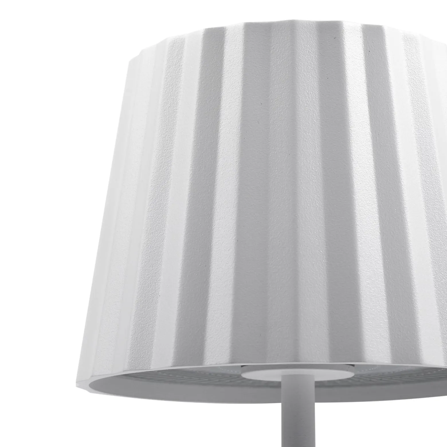 Lindby LED-Akku-Tischleuchte Esali, weiß, Rillen, 29cm
