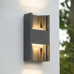 Lindby LED-Außenwandleuchte Aurali, 2-flg., schwarz, IP65
