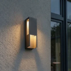 Lindby LED-Außenwandleuchte Enyra, schwarz, 27 cm, IP65