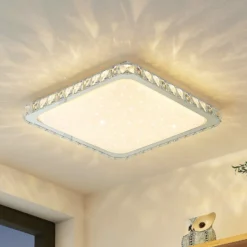 Lindby LED-Deckenlampe Lorand, Kristalle, CCT, Fernbedienung