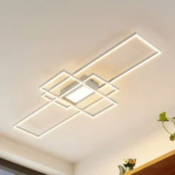 Lindby LED-Deckenleuchte Caitlin, weiß, CCT, Fernbedienung