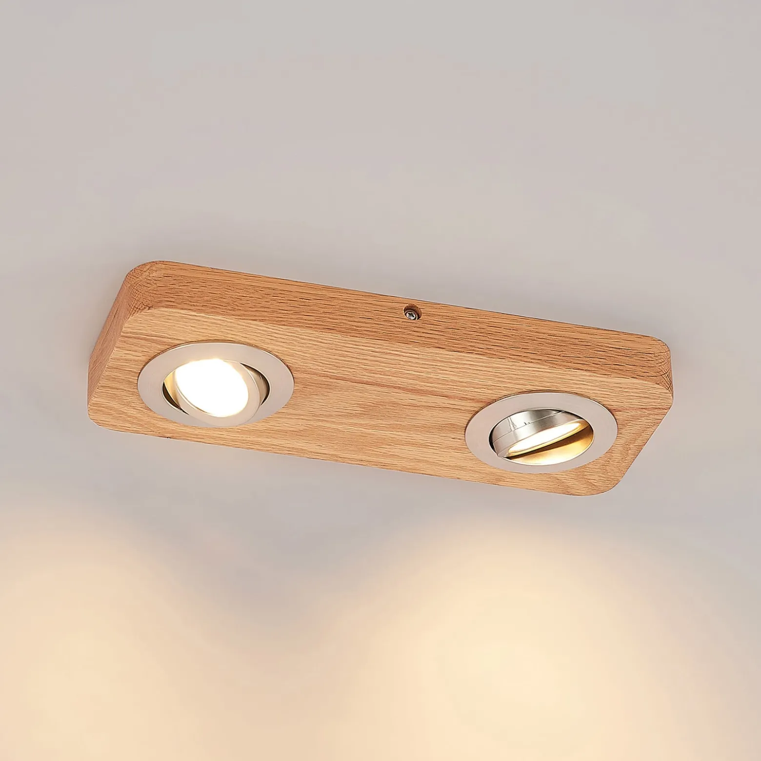 Lindby LED-Deckenleuchte Mikari, 30 cm, Holz, schwenkbar
