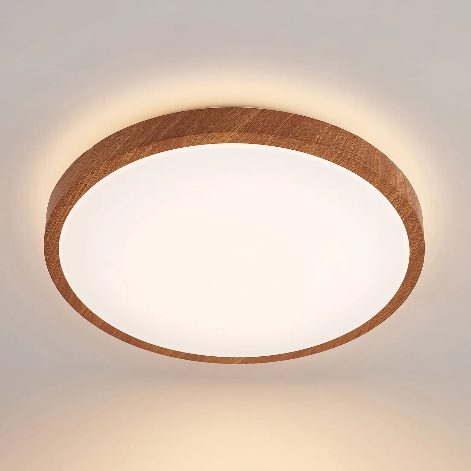 Lindby LED-Deckenleuchte Mynte, Ø42cm, Holzoptik, Kunststoff