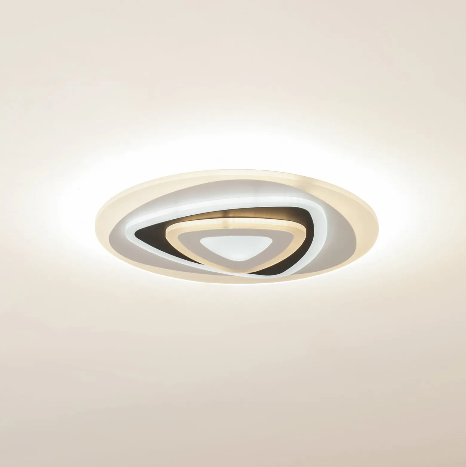 Lindby LED-Deckenleuchte Rebeka, Ø 50 cm, CCT, Fernbedienung