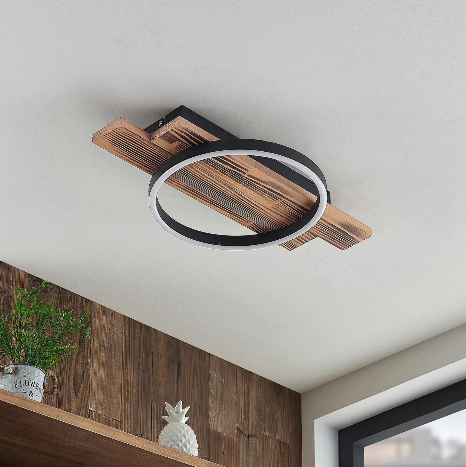 Lindby LED-Deckenleuchte Sentoa, Holz, 52,8 cm lang, 3.000 K