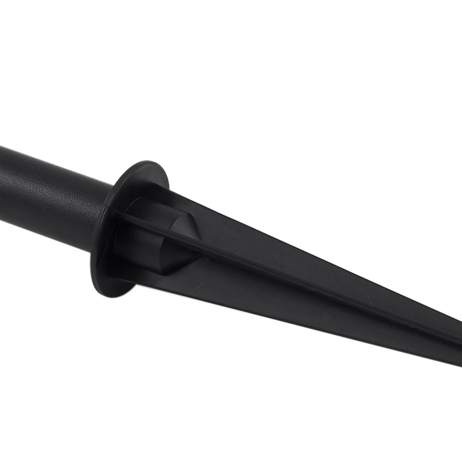 Lindby LED-Erdspießleuchte Selinda, schwarz, Höhe 100 cm