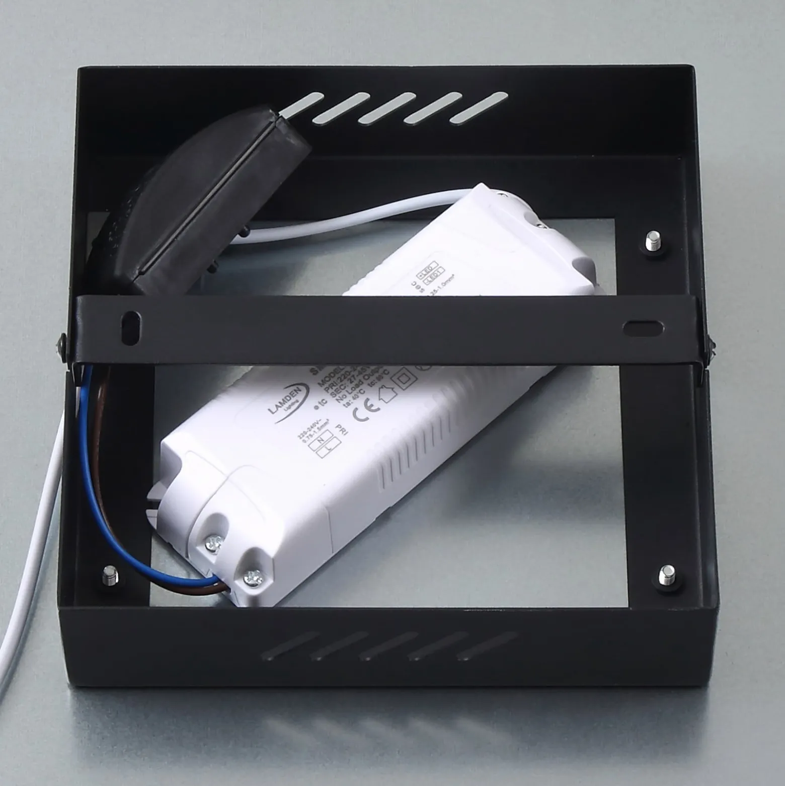 Lindby LED-Panel Enhife, schwarz, 30 x 30 cm, Metall, 4.000K