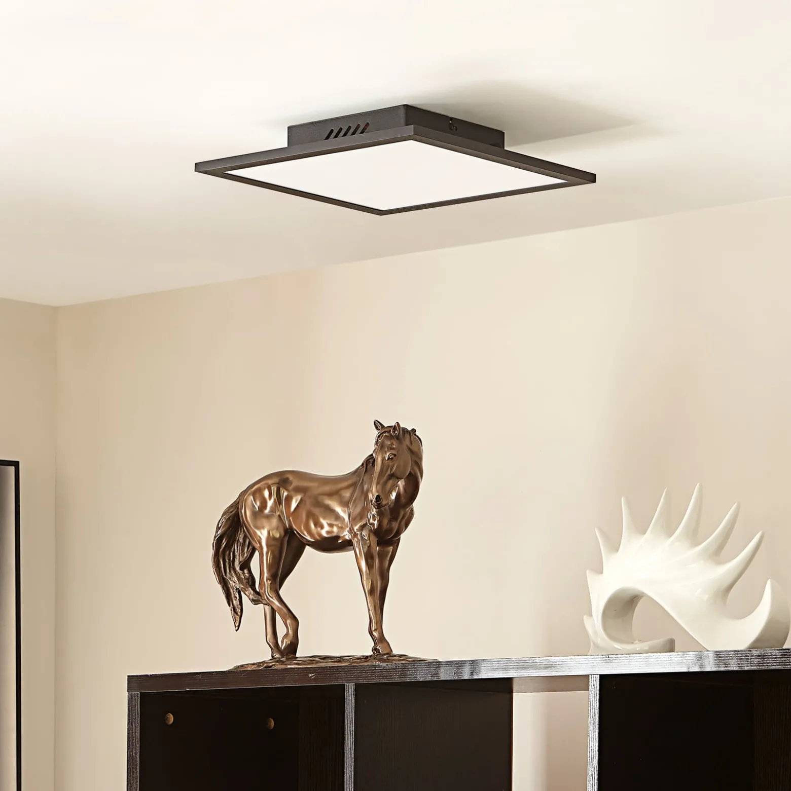 Lindby LED-Panel Lamin, schwarz, 30 cm, CCT, dimmbar, Remote