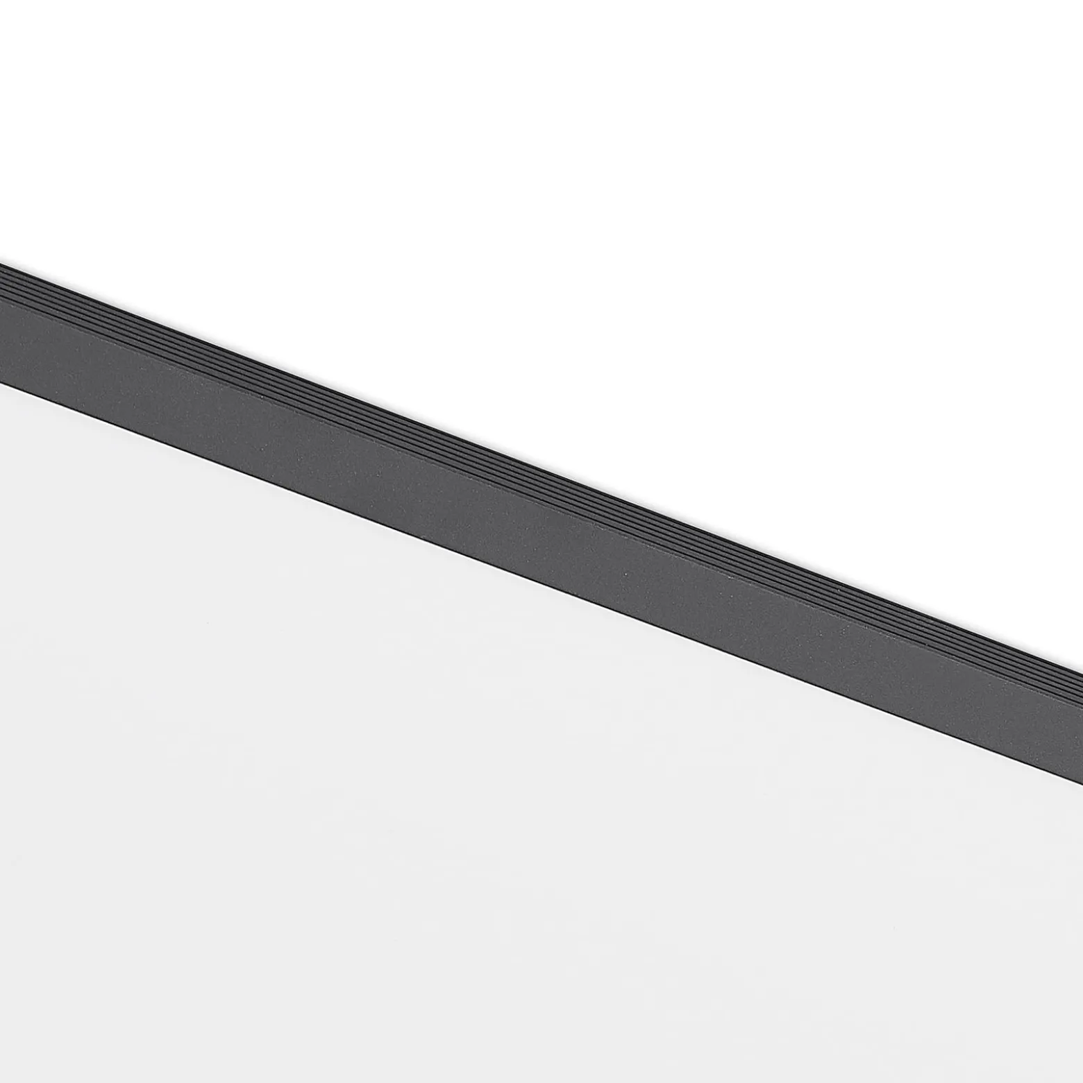 Lindby LED-Panel Nelios, 80 x 30 cm, 4.000K, schwarz, Metall
