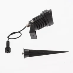Lindby LED-Solar-Erdspießleuchte Malida, 3er-Set, schwarz