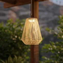 Lindby LED-Solarhängelampe Austas, beige, Ø 32 cm, USB, IP54