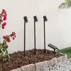 Lindby LED-Solarleuchte Myric, 3er-Set, schwarz, Alu, 3.000K