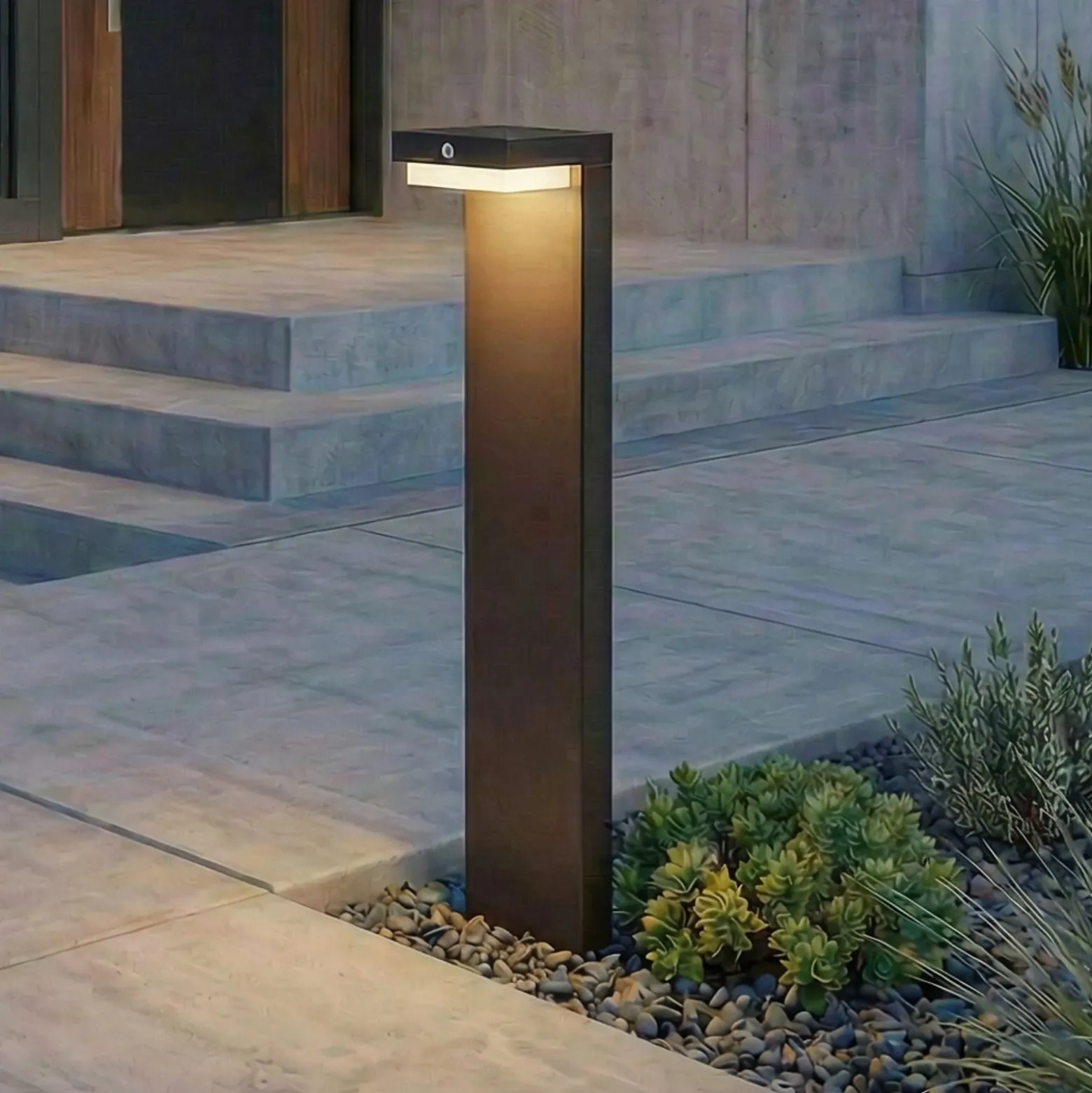 Lindby LED-Solar-Sockelleuchte Eleazar, schwarz, Alu, Sensor