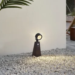 Lindby LED-Solar-Strahler Raide, Sensor, schwarz, Aluminium