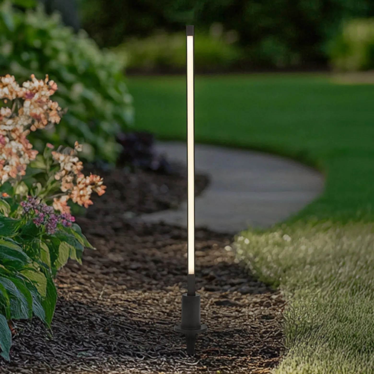 Lindby LED-Wegeleuchte Neano, 80 cm, schwarz, Metall, IP65