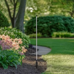 Lindby LED-Wegeleuchte Neano, 120 cm, schwarz, Metall, IP65