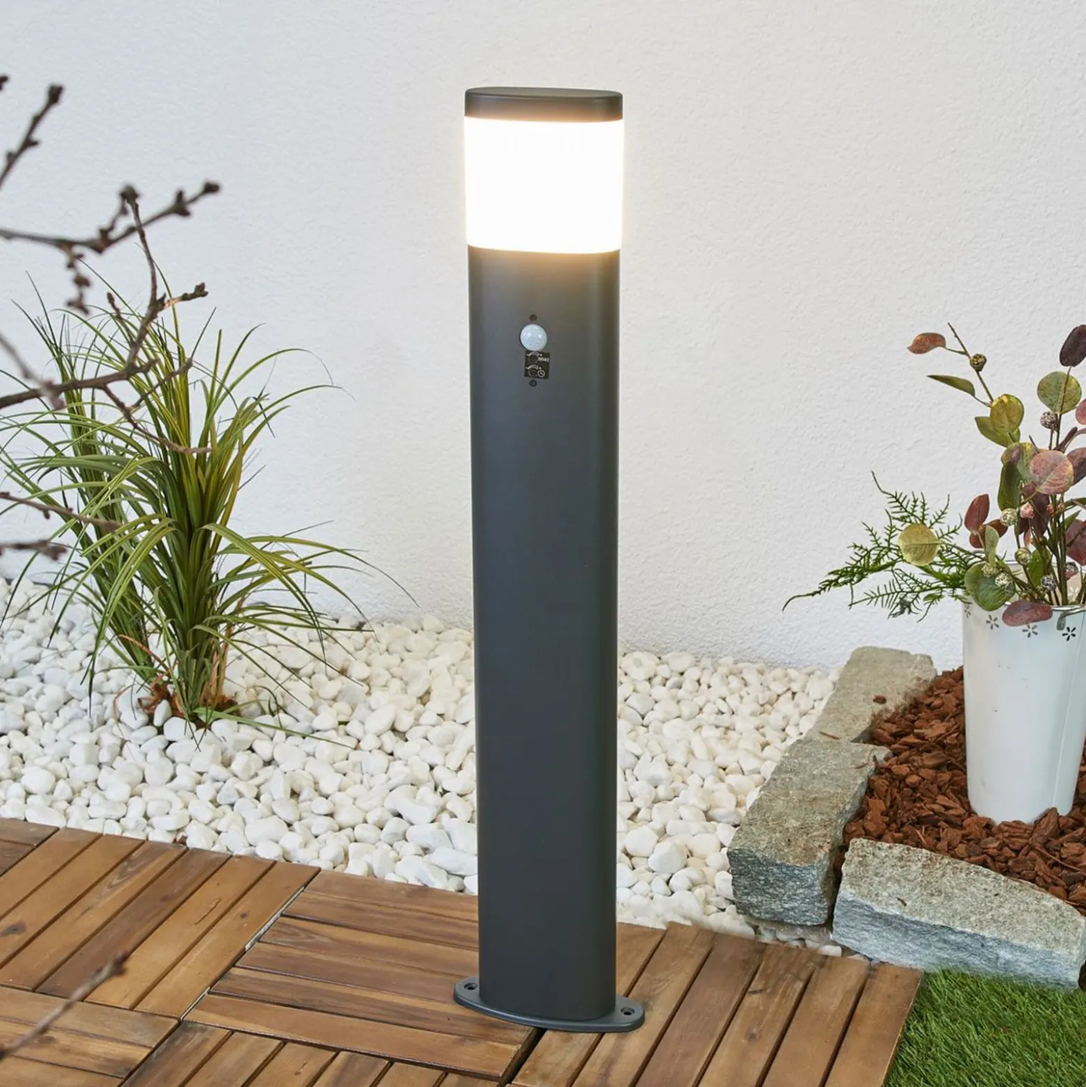 Lindby LED-Wegeleuchte Obri, 80 cm, anthrazit, Sensor