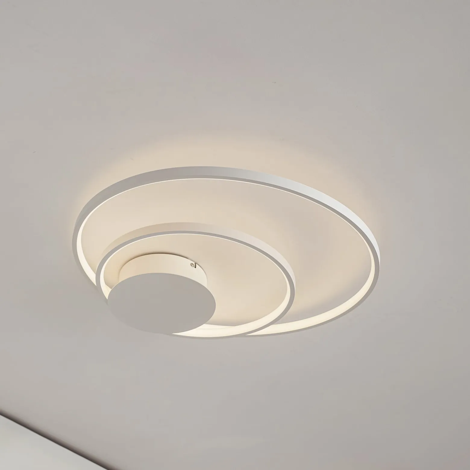 Lindby Nerwin LED-Deckenleuchte, rund, weiß
