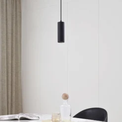 Lindby Pendelleuchte Joffrey, Ø 6 cm, schwarz, Metall, GU10