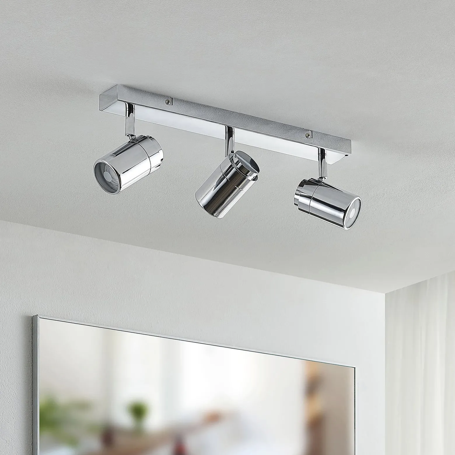 Lindby Remilan Deckenstrahler, chrom, lang