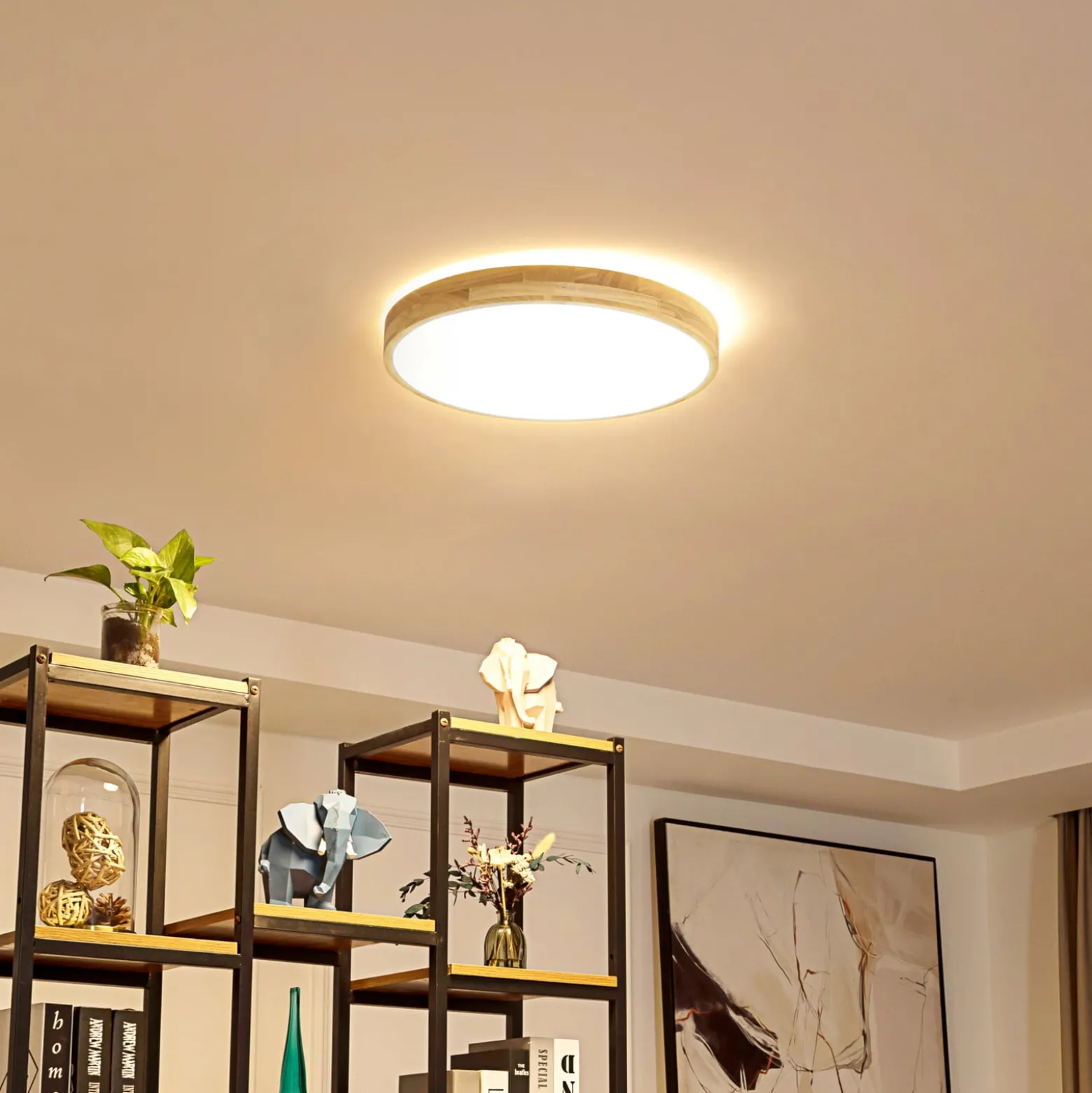 Lindby Smart LED-Deckenleuchte Innes Holz Ø39cm RGB CCT Tuya