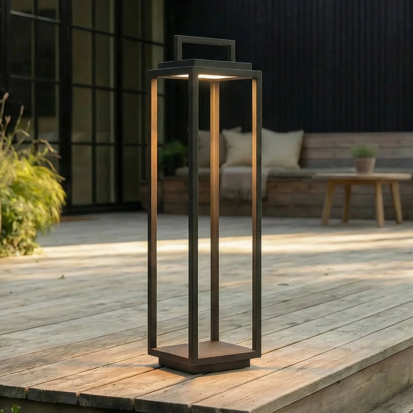Lucande LED-Außenleuchte Elaja, schwarz, Akku, USB, dimmbar