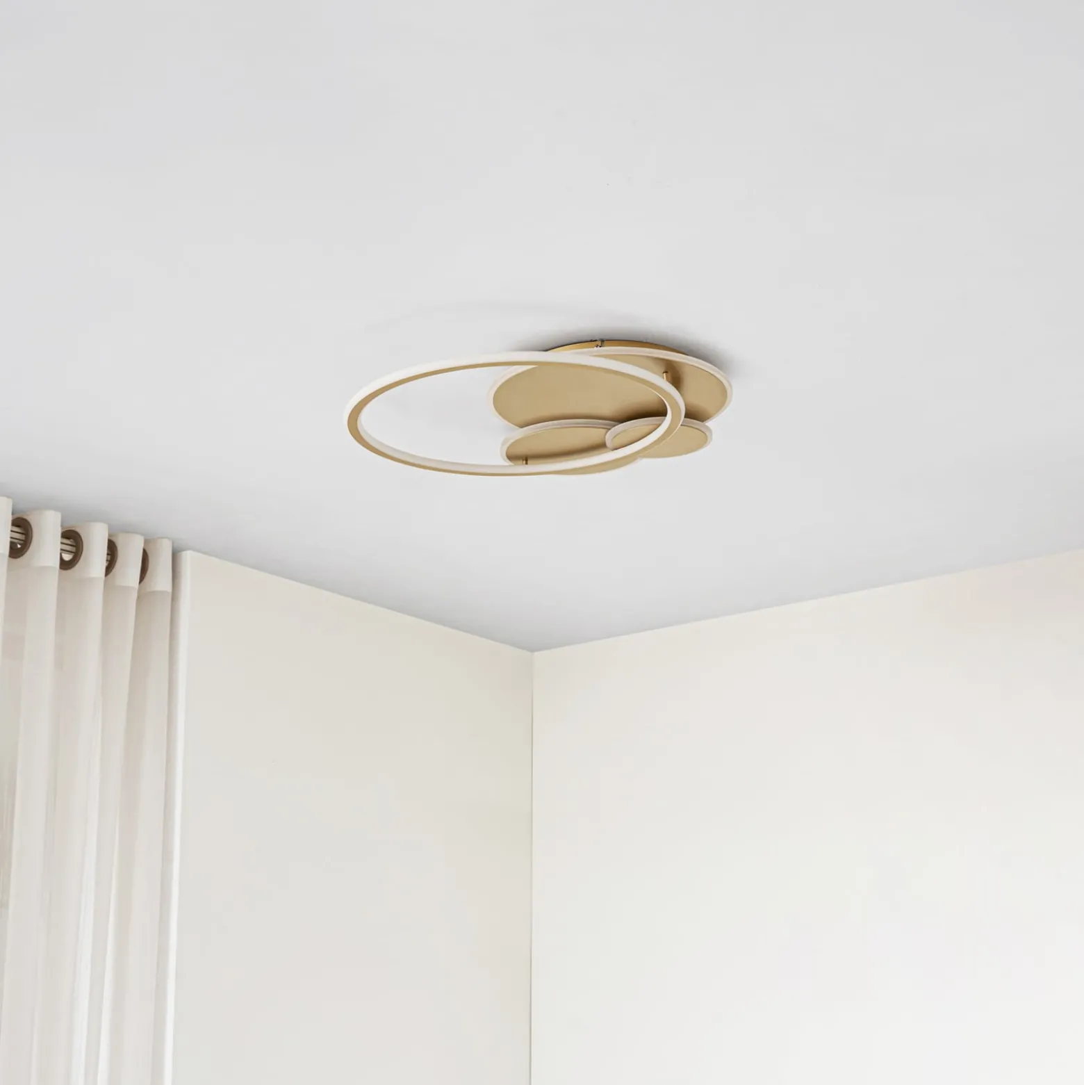 Lucande LED-Deckenleuchte Circulo, gold, 60 cm CCT, dimmbar