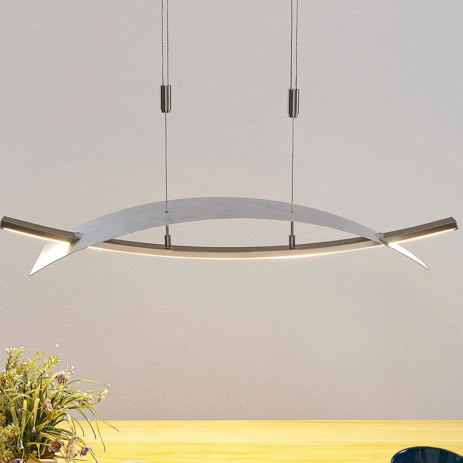Lucande LED-Hängeleuchte Marija, 91 cm, silber, dimmbar