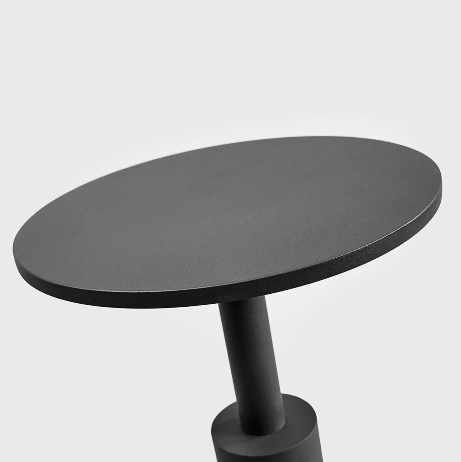 Lucande LED-Wegelampe Fenia, 100 cm, Sensor, IP54, anthrazit