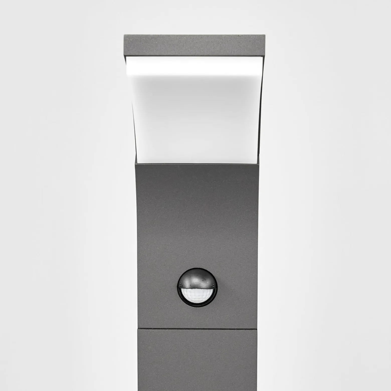 Lucande LED-Wegelampe Timm, Sensor, 60 cm, anthrazit, IP54