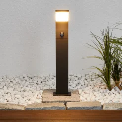 Lucande LED-Wegelampe Timm, Sensor, 60 cm, anthrazit, IP54