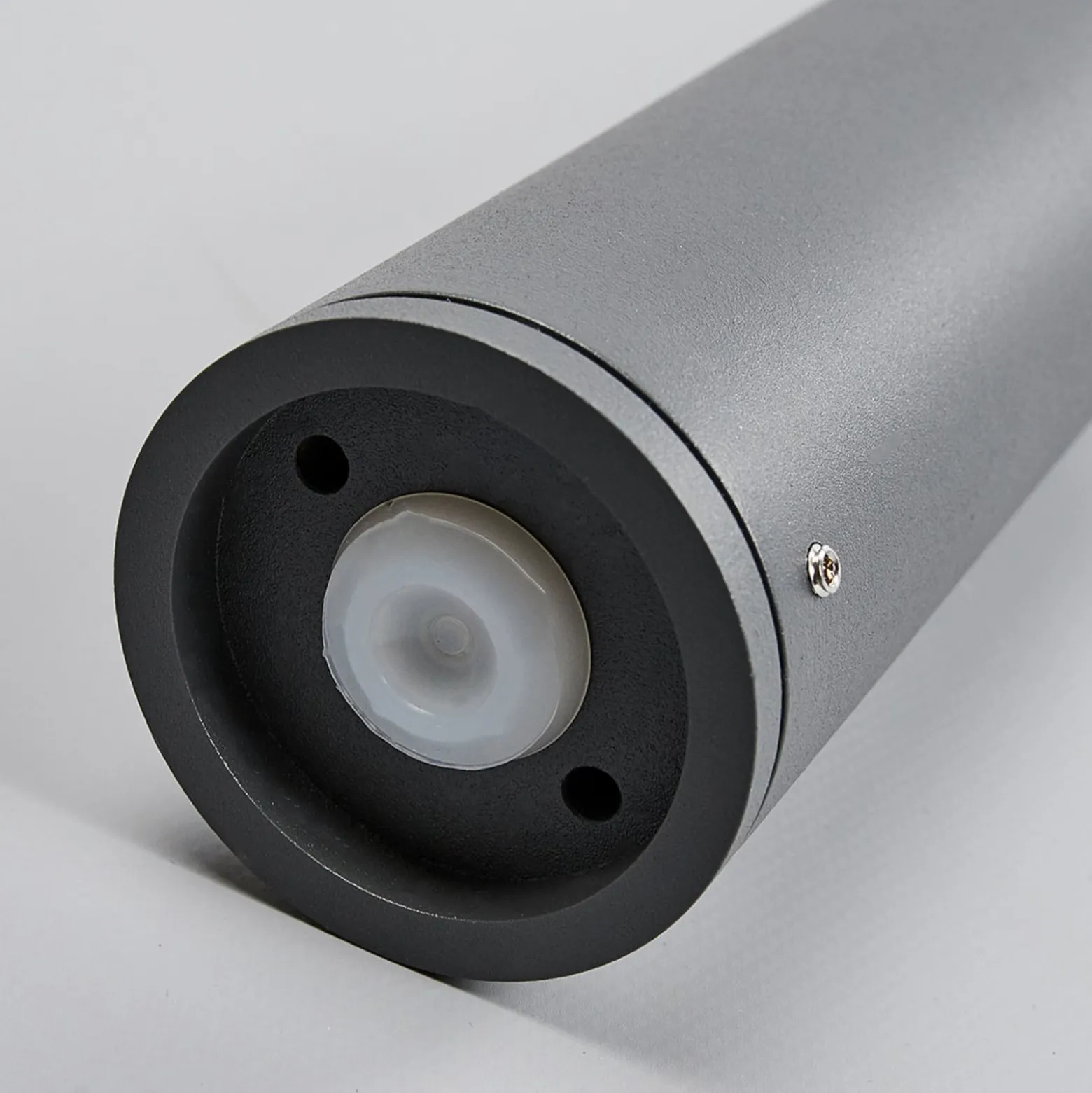 Lucande LED-Wegelampe Tomas, 75 cm, dunkelgrau, IP54