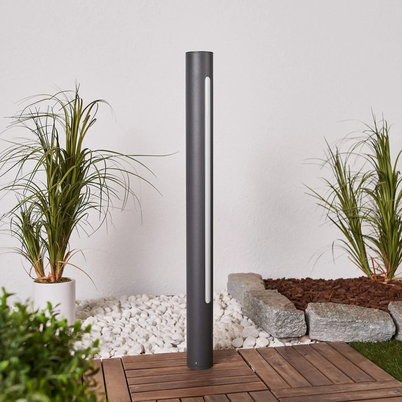 Lucande LED-Wegelampe Tomas, 75 cm, dunkelgrau, IP54