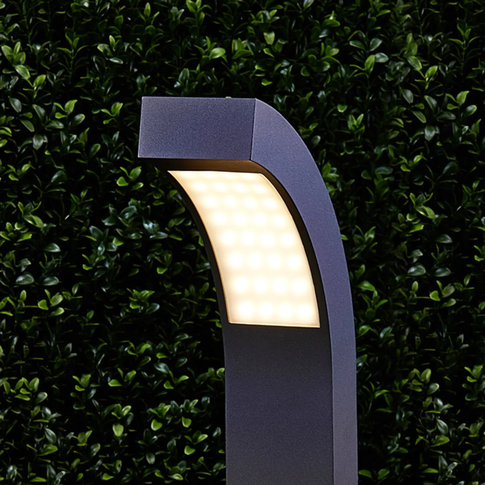 Lucande LED-Wegeleuchte Lennik, 100 cm, anthrazit, Metall