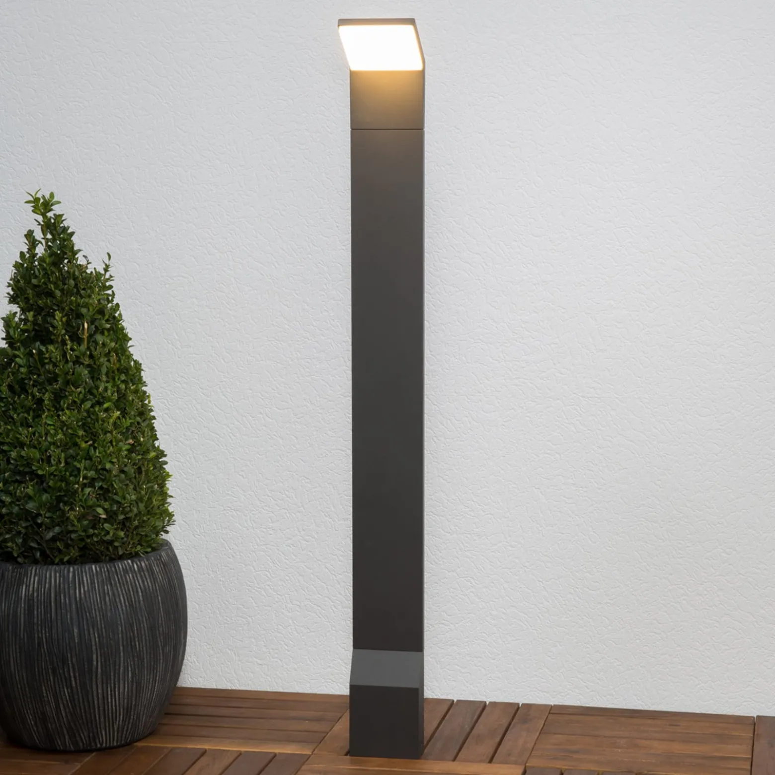 Lucande LED-Wegeleuchte Nevio, anthrazit, Metall, 100 cm