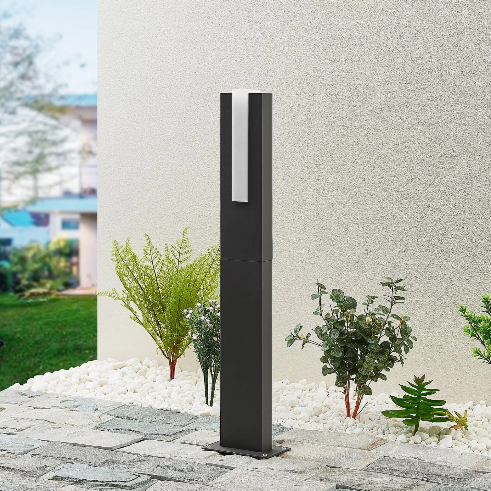 Lucande LED-Wegeleuchte Virgalia, 65 cm, IP65, anthrazit
