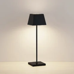Lucande Patini LED-Tischlampe für außen, schwarz