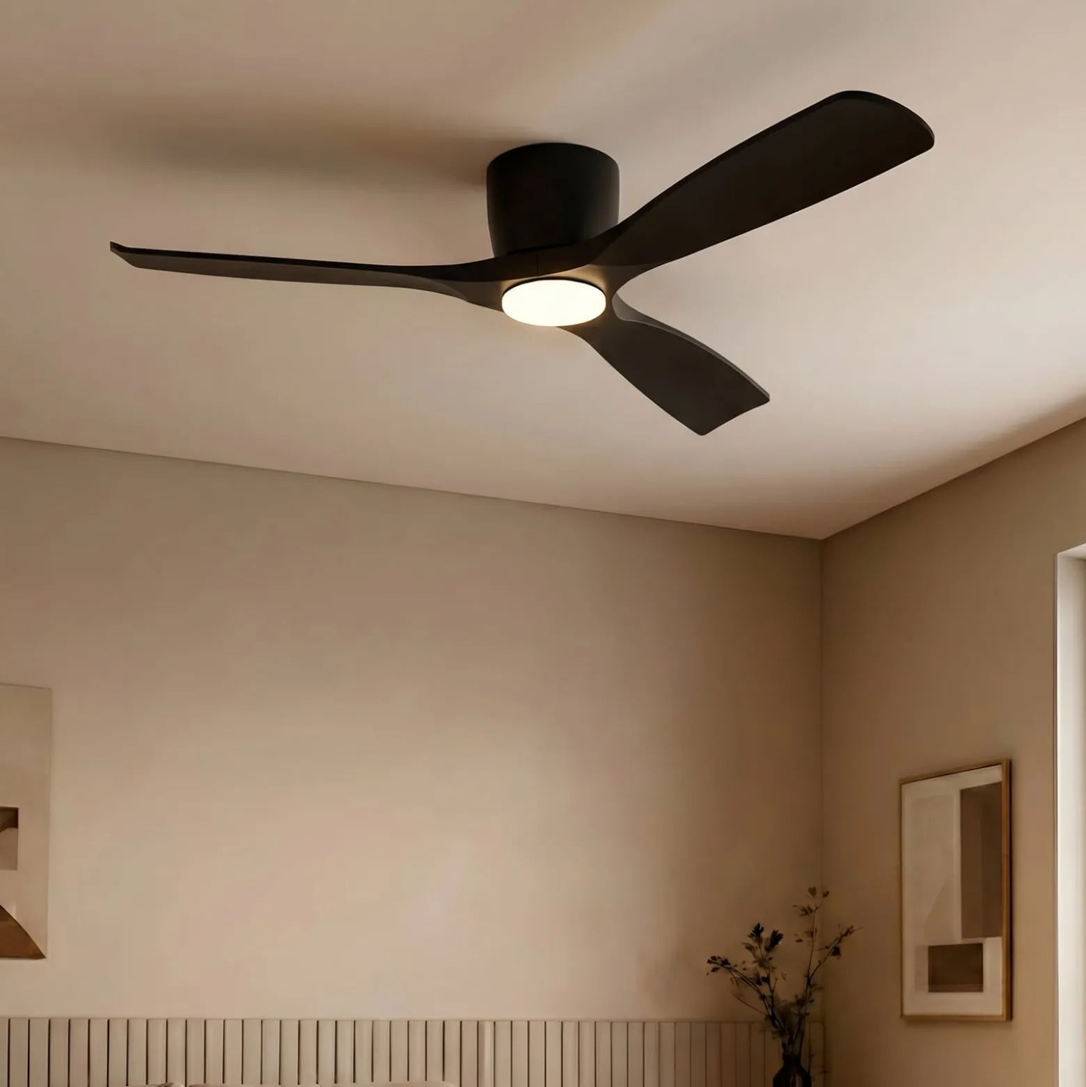 Lucande Smart LED-Deckenventilator Moneno, schwarz, DC, Tuya