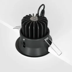 Maytoni Yin LED-Einbauleuchte, IP20, 3000K, Triac, weiß