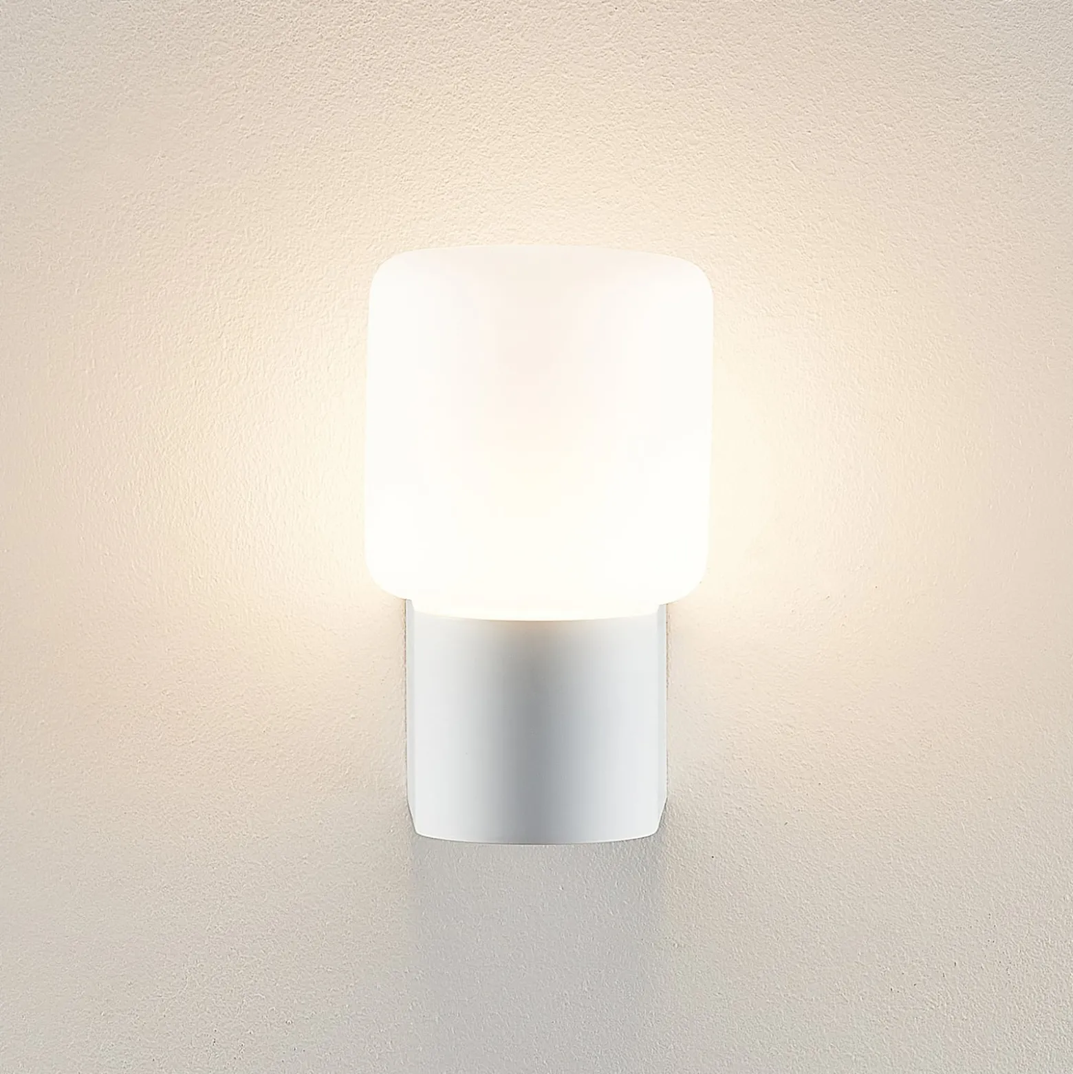 Molto Luce Außenwandlampe Lanu Flat, weiß, Alu/Glas