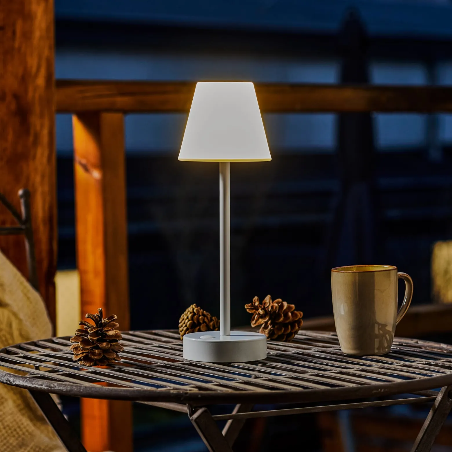 Newgarden Lola Slim LED-Tischlampe Akku, weiß