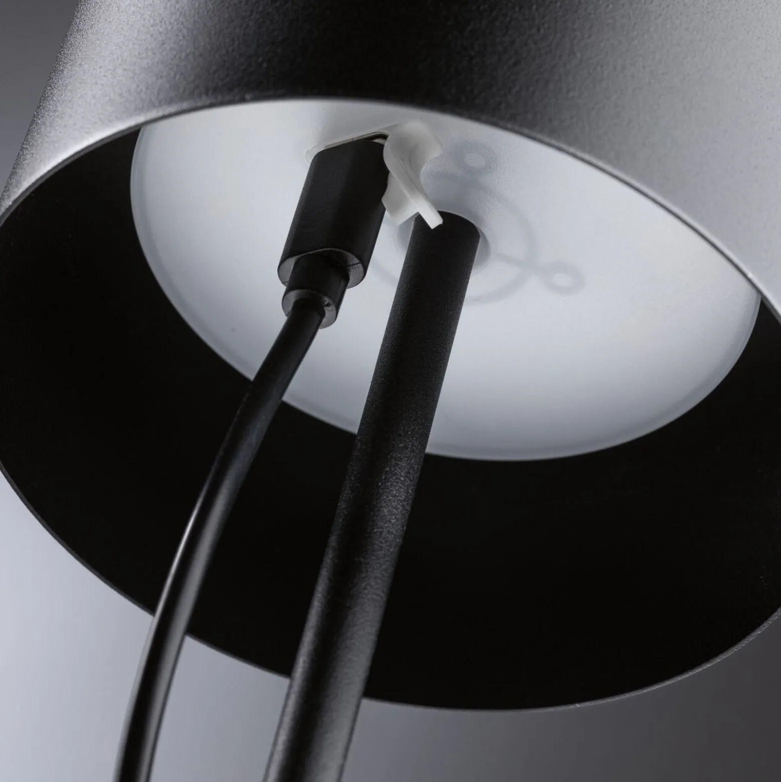 Paulmann LED-Akku-Tischlampe Tuni, schwarz, Kunststoff, IP44