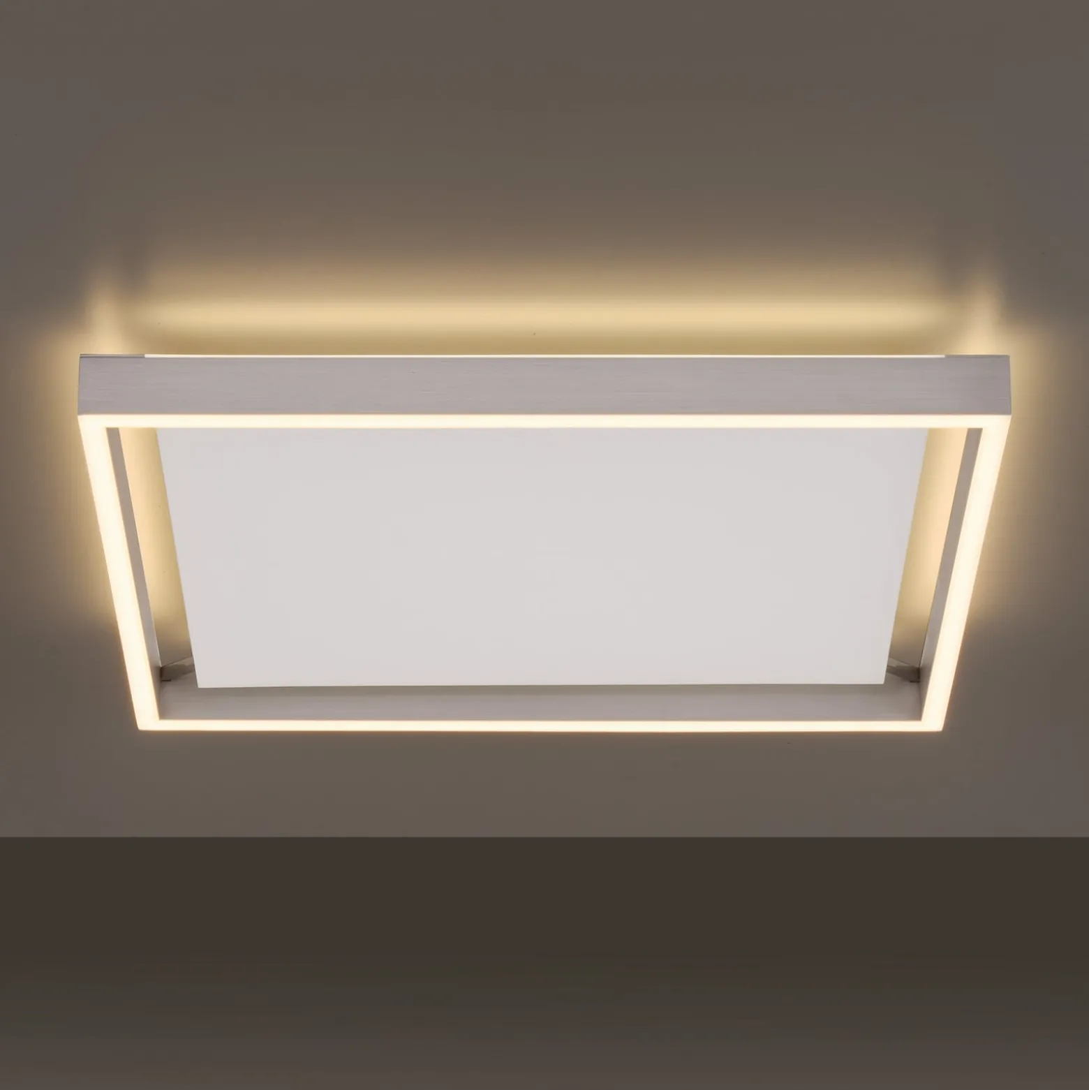 Paul Neuhaus Q-KAAN LED-Deckenlampe, 45x45cm