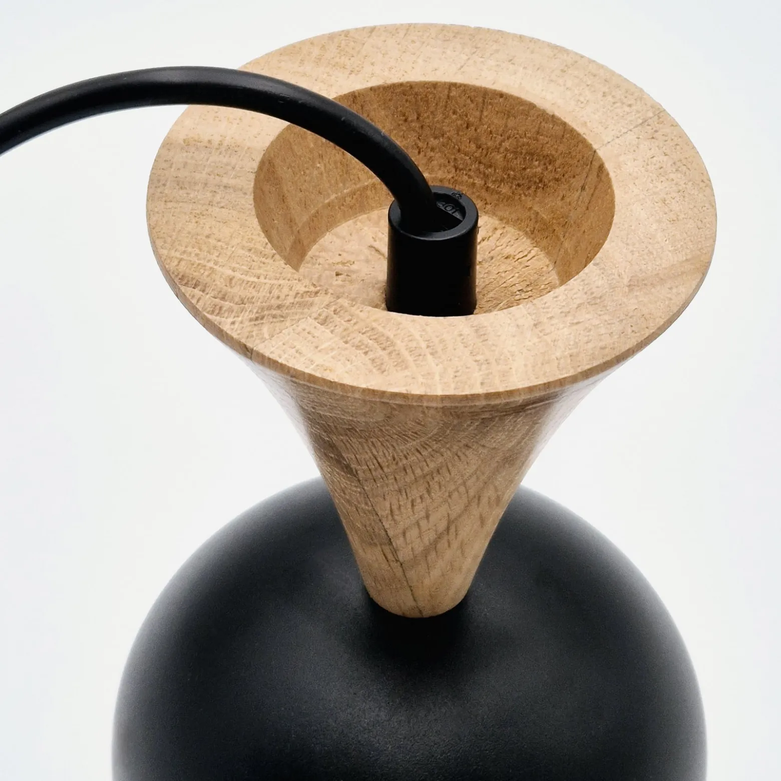 Pendellampe Nolan, Ø 11 cm, schwarz/eiche, Metall/Holz